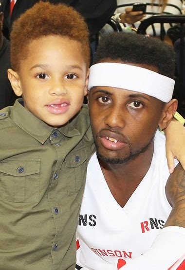 Rapper Fabolous gifts 7